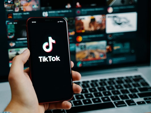 Buy positive TikTok reviews